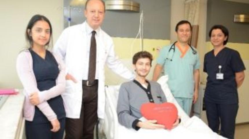 Kalp Romatizması Hastası G&ouml;khan Alp, Sağlığına Kavuşturuldu