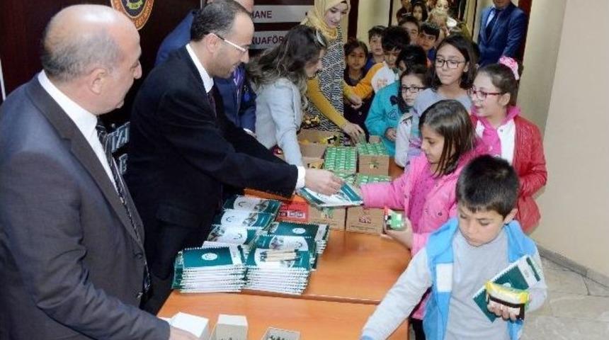 Mavi Kapakla Engelliye Umut Oldular