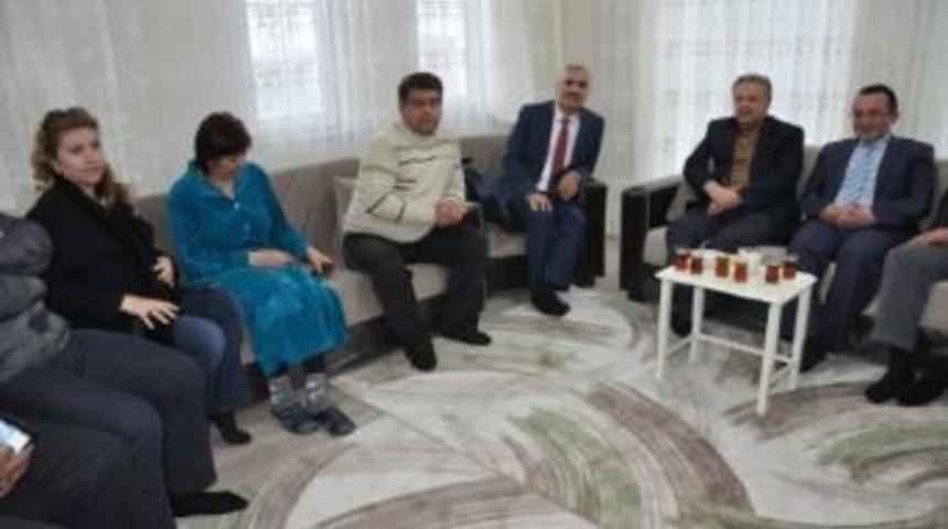 Vali Kahraman Ahıska Türklerinin Misafiri Oldu