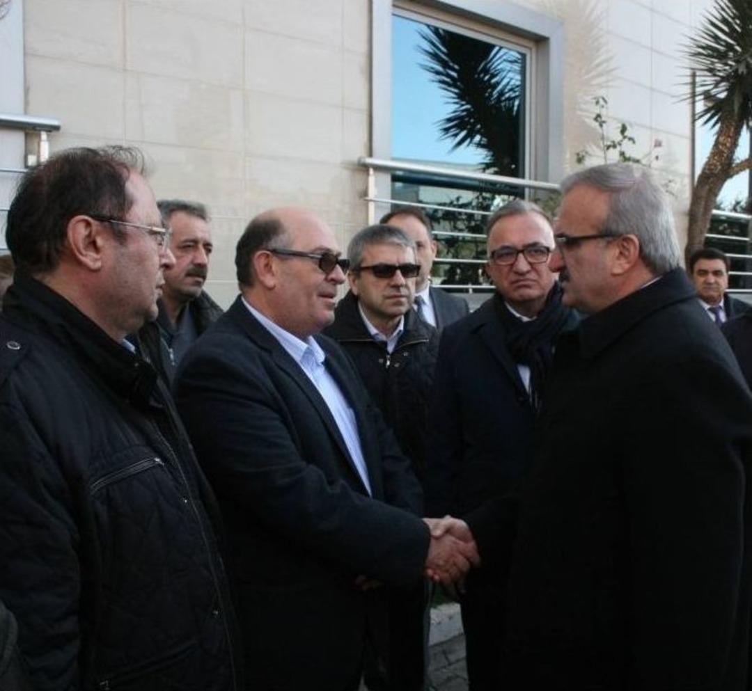 Vali Karaloğlu: &ldquo;iş Yeri Sahiplerinin Ciddi Zararı Var&rdquo;