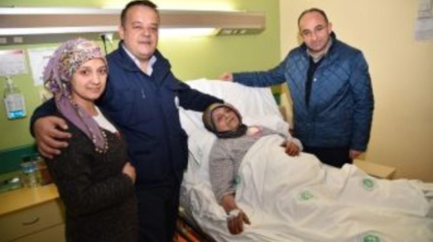 Başkan &Uuml;z&uuml;lmez&rsquo;in Hasta Ziyaretleri S&uuml;r&uuml;yor