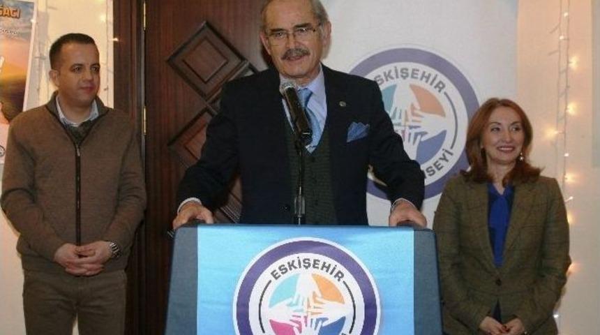 Eskişehir Kent Konseyi Ailesi Yılbaşı Kokteylinde Buluştu