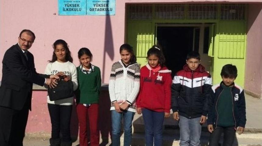 T&uuml;ik&rsquo;ten &Ouml;ğrencilere Bilgisayar Desteği