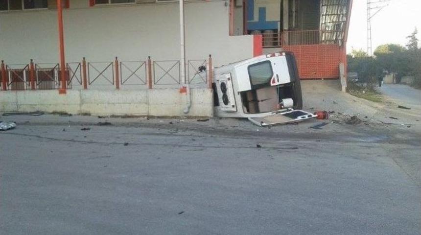 Bursa&rsquo;da &Ouml;ğrenci Servisi Kaza Yaptı: 10 Yaralı