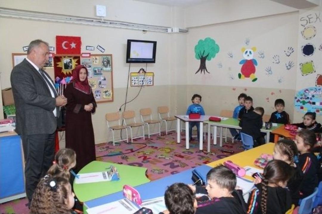 Anasınıfı &Ouml;ğrencileri Okulda Kur&rsquo;an &Ouml;ğreniyor