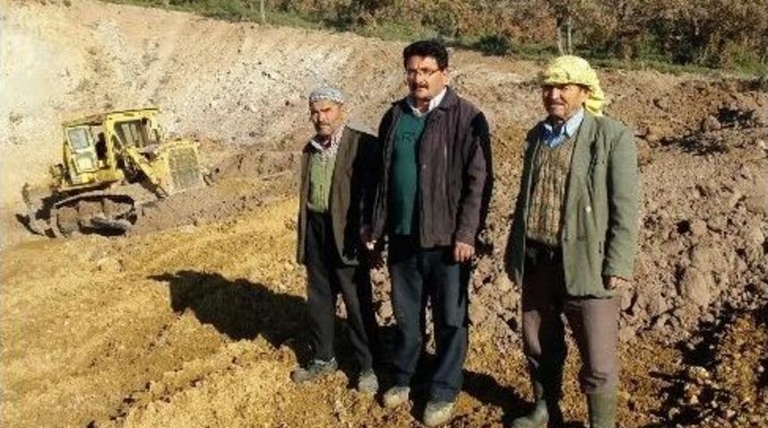 B&uuml;y&uuml;kşehir&rsquo;in Hayvancılara Desteği S&uuml;r&uuml;yor