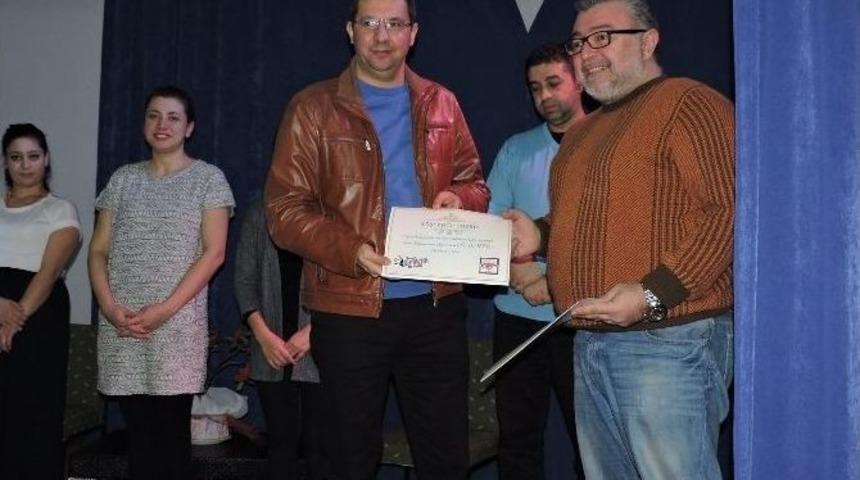 "kanser Kanka" İn&ouml;n&uuml;&rsquo;de De Sahnelendi