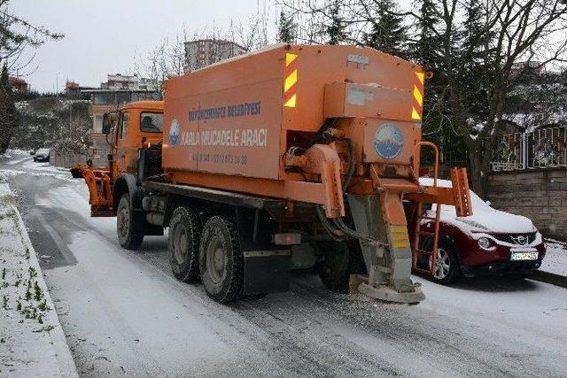 Büyükçekmece Belediyesi Kar Alarmı Verdi