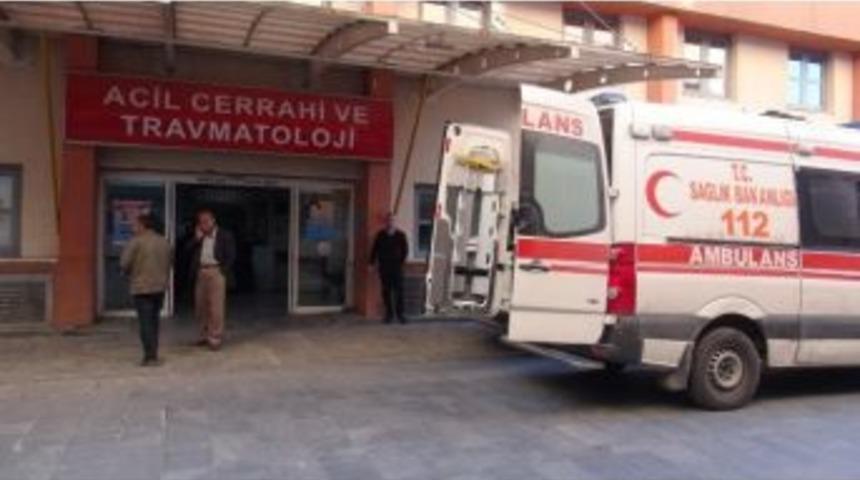 Batman&rsquo;da &Ouml;ğrenciler Arasında Bı&ccedil;aklı Kavga: 1 Yaralı