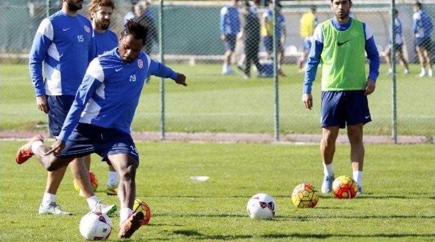 Antalyaspor’un İlk Yarı Karnesi