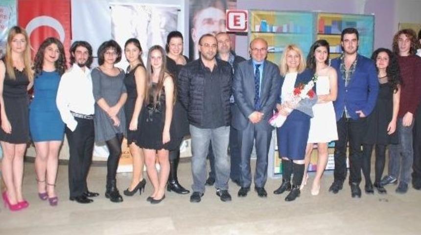 Tiyatroyla Doğru İlaç Kullanma Mesajı