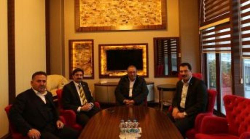 Genel Başkan Yardımcısı &Uuml;st&uuml;n, İşadamı Orhan Kocabıyık&rsquo;la Sakaryaspor&rsquo;u Konuştu