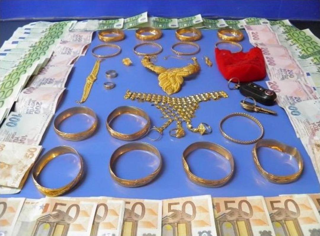 Edirne&rsquo;de &Ccedil;elik Kasa Hırsızlığı