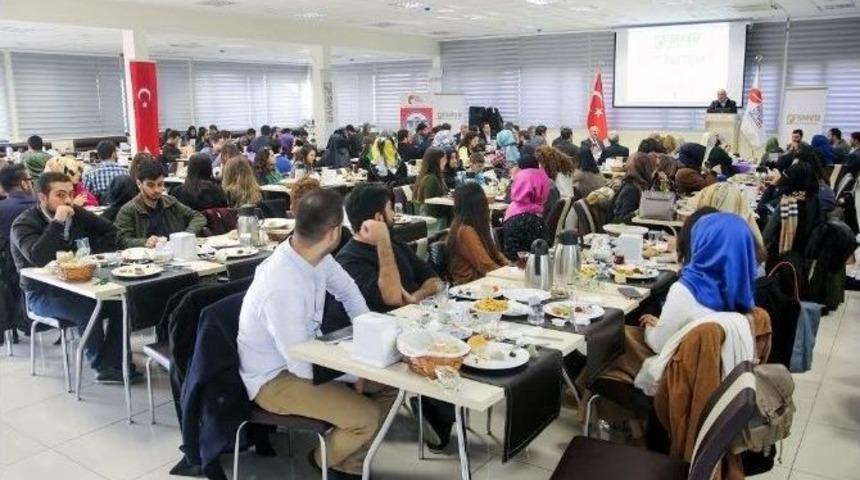 Fsmv&uuml; Mensupları Ve Mezunları Kahvaltıda Buluştu