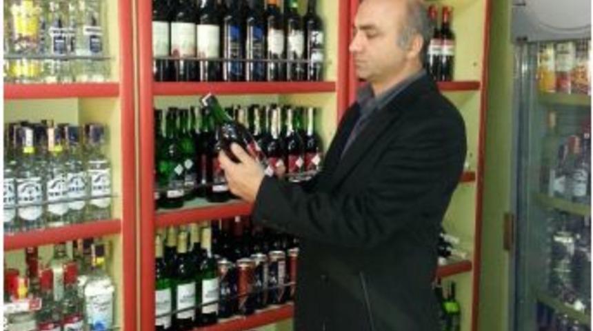 Yılbaşı &Ouml;ncesi Alkoll&uuml; İ&ccedil;ki Denetimleri Artırıldı