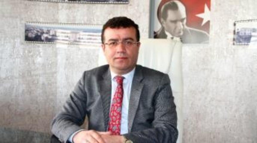 Engelli Arabası Kaybolan Minik Kızın Aracını Başkan Taş&ccedil;ı Alacak