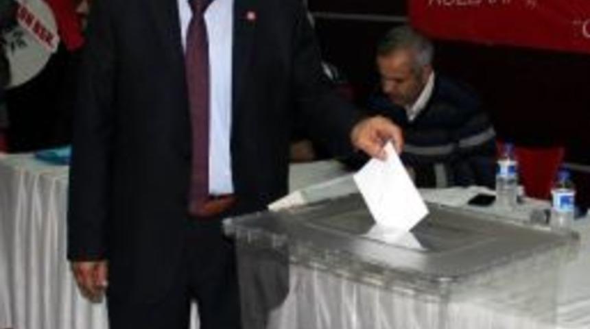 Chp&rsquo;nin Yeni Başkanı Kura İle Mehmet Yıldırım Oldu