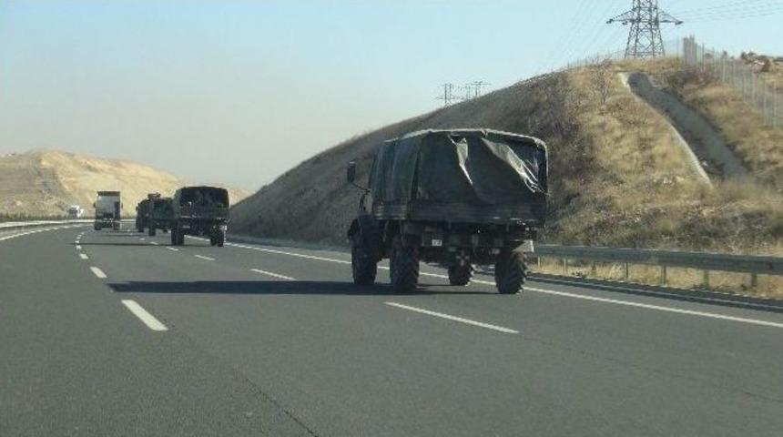 Suriye&rsquo;de Şiddetlenen &Ccedil;atışmalar T&uuml;rkiye Tarafını Hareketlendirdi