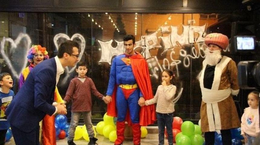 Yetimhanede B&uuml;y&uuml;yen Yavuz, Şehit Ve Gazi &Ccedil;ocuklarının Y&uuml;z&uuml;n&uuml; G&uuml;ld&uuml;rd&uuml;