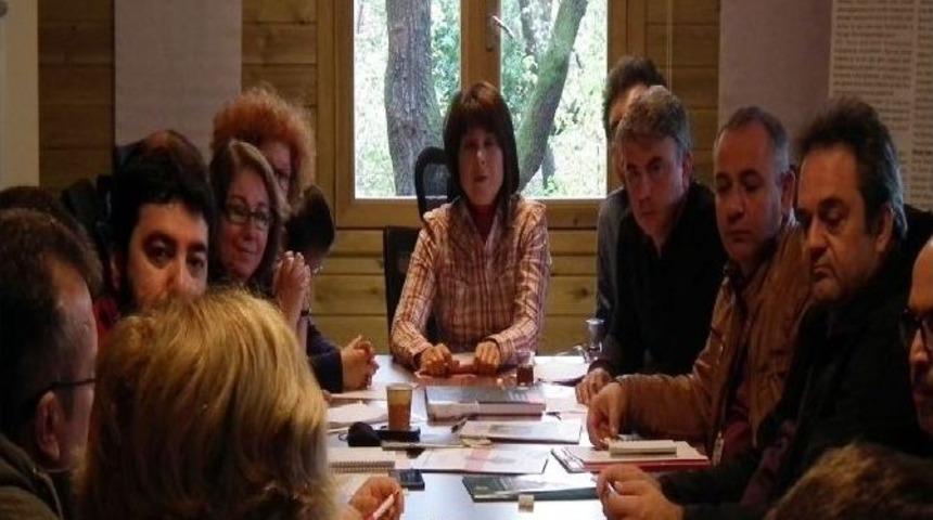 G&uuml;nn&uuml;cek Ormanına &lsquo;sığla&rsquo; K&uuml;t&uuml;phanesi