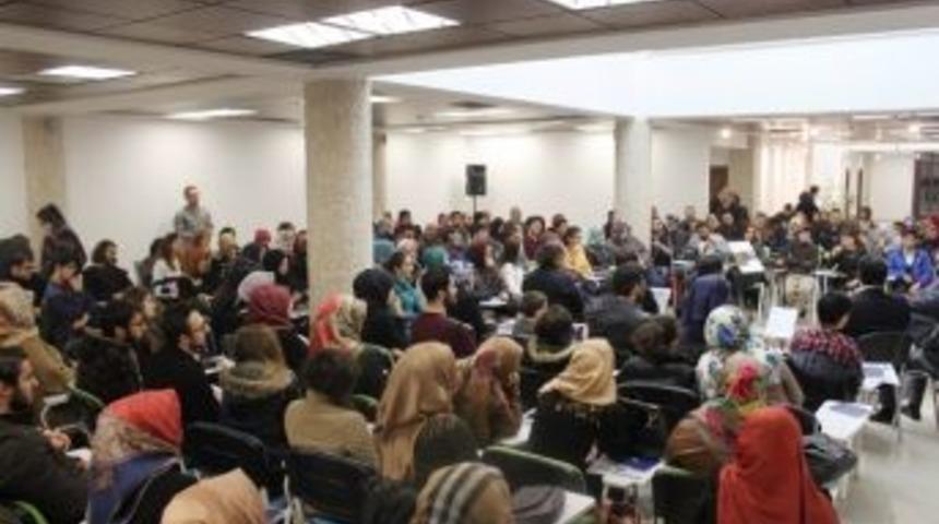 Fikir Ve Sanat Akademisi&rsquo;nden &ldquo;m&uuml;zikli&rdquo; Kapanış