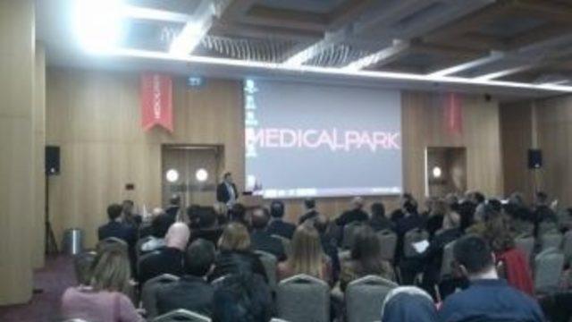 Trabzon’da Doktorlara “mide Ve Bağırsak Kanserlerinde Tanı Ve Tedavide Yaklaşım” Konuları Anlatıldı