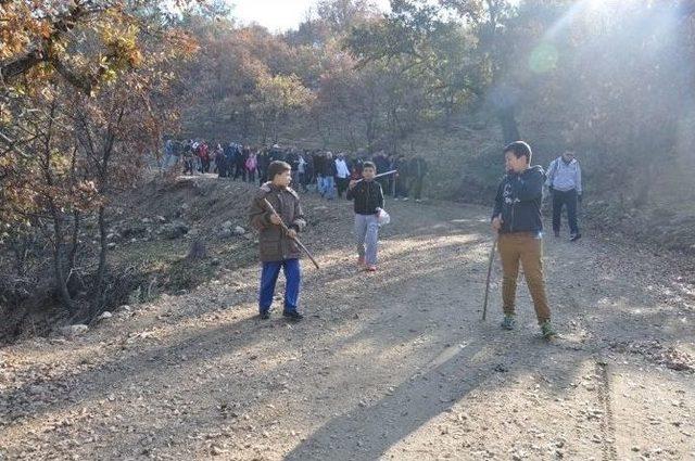 Buhareknt Belediyesi Geleneksel Doğa Yürüyüşü Renkli Geçti