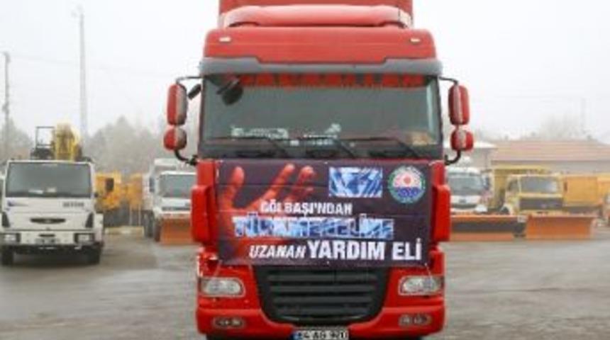 G&ouml;lbaşı Belediyesi&rsquo;nden T&uuml;rkmenlere 4 Bin Battaniye