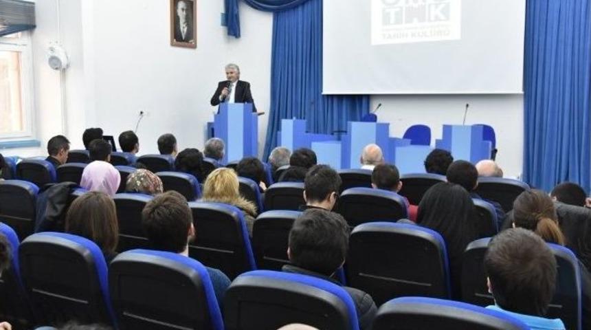 Om&uuml;&rsquo;de Tarih K&uuml;lt&uuml;r Ve Sanat Konuşuldu