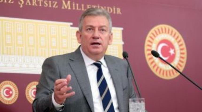 Chp&rsquo;li Pekşen: &ldquo;demokratik &Ouml;zerklik Diye Bir Kavramı Anlamak M&uuml;mk&uuml;n Değil&rdquo;