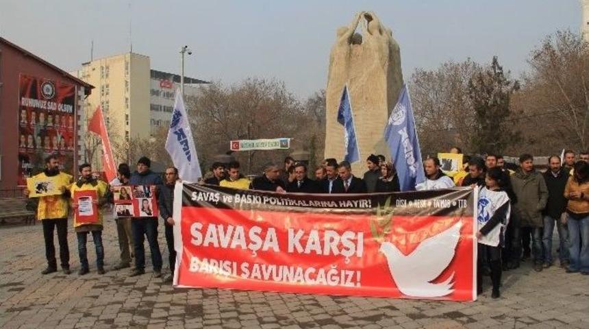 Iğdır&rsquo;da Sokağa &Ccedil;ıkma Yasağı Protesto Edildi