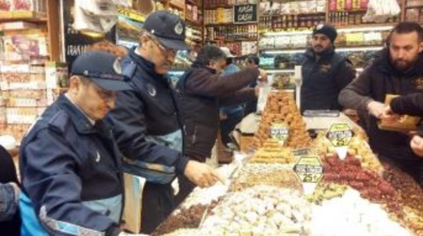 İbb Zabıta Ekiplerinden Yılbaşı Denetimi
