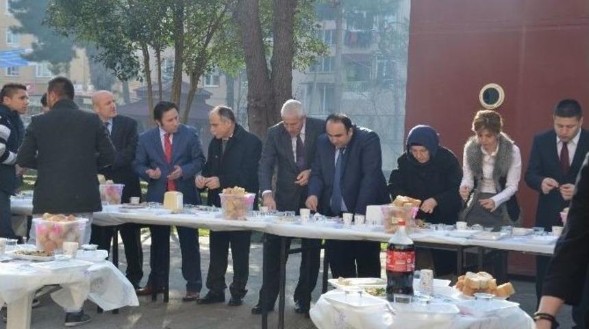 Ala&ccedil;am Meslek Y&uuml;ksek Okulu&rsquo;nda Hamsi Partisi