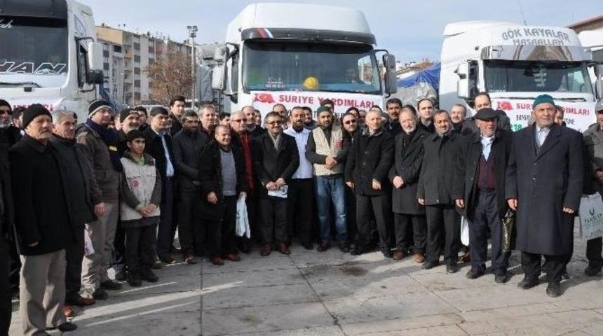 Sivas&rsquo;tan Bayırbucak T&uuml;rkmenleri&rsquo;ne 5 Tır Yardım