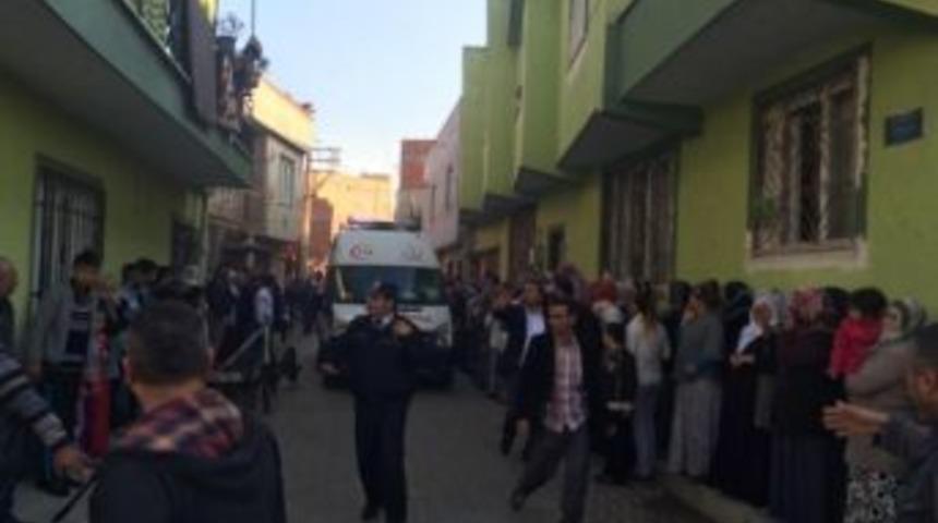 Gen&ccedil; Kadın Canına Kıydı