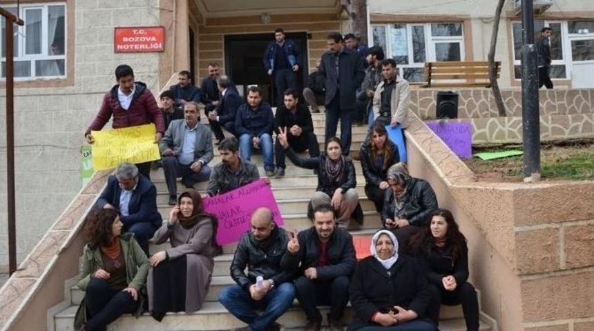 Belediye &Ccedil;alışanları İş Bırakıp Eylem Yaptı