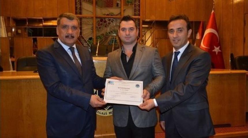 420 Girişimciye Girişimcilik Sertifikası Verildi