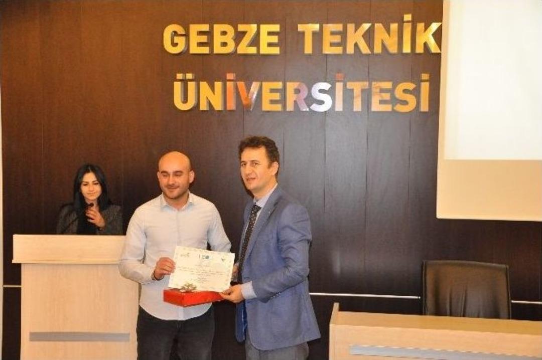 Gt&uuml;&rsquo;de Girişimcilik &Ouml;d&uuml;lleri Verildi