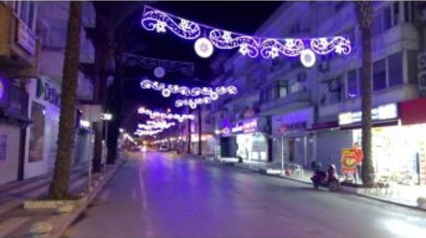 Kuşadası Yılbaşı&rsquo;na Hazır