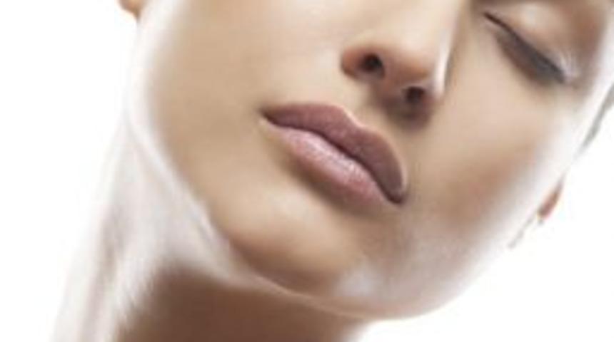 2016&rsquo;da Ameliyatsız Estetik Trendleri &Ouml;ne &Ccedil;ıkıyor