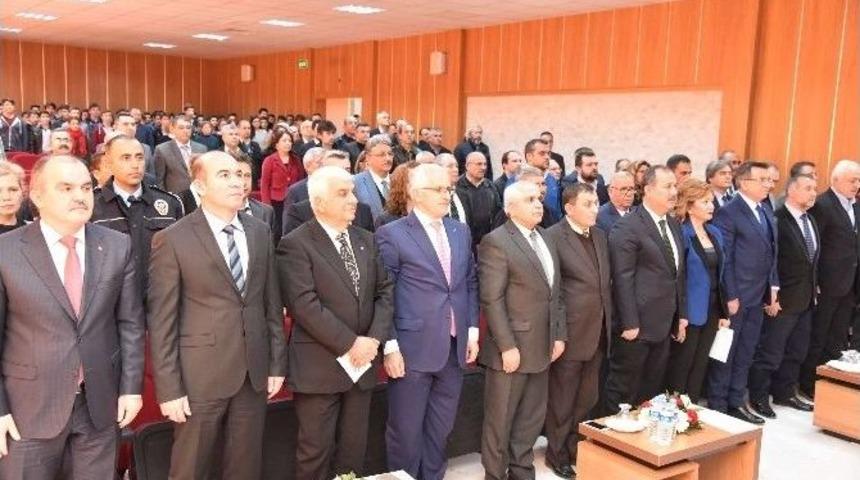 &lsquo;&uuml;retimin Temel Taşı Mavi Yakalılar&rsquo; Projesi Denizli&rsquo;de Tanıtıldı