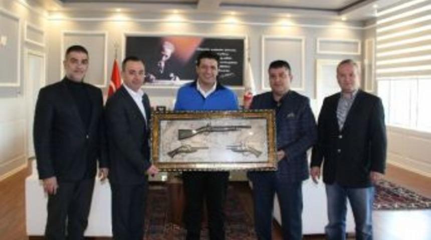 D&ouml;şemealtı&rsquo;na Sosyete Pazarı S&uuml;rprizi