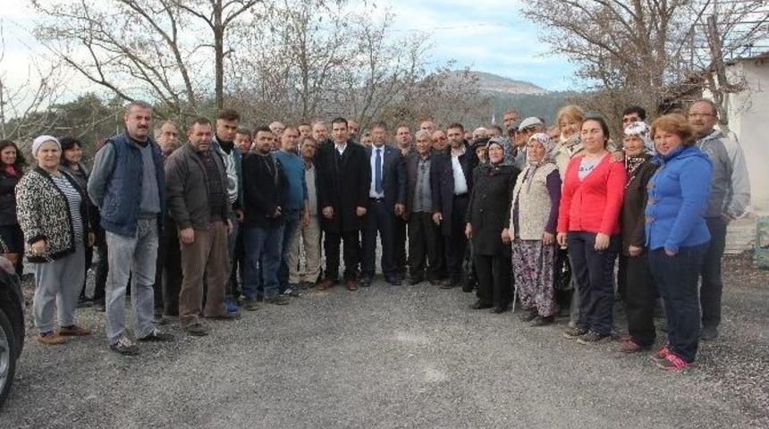 Nihat &Ouml;zt&uuml;rk Tapu Sevincine Ortak Oldu
