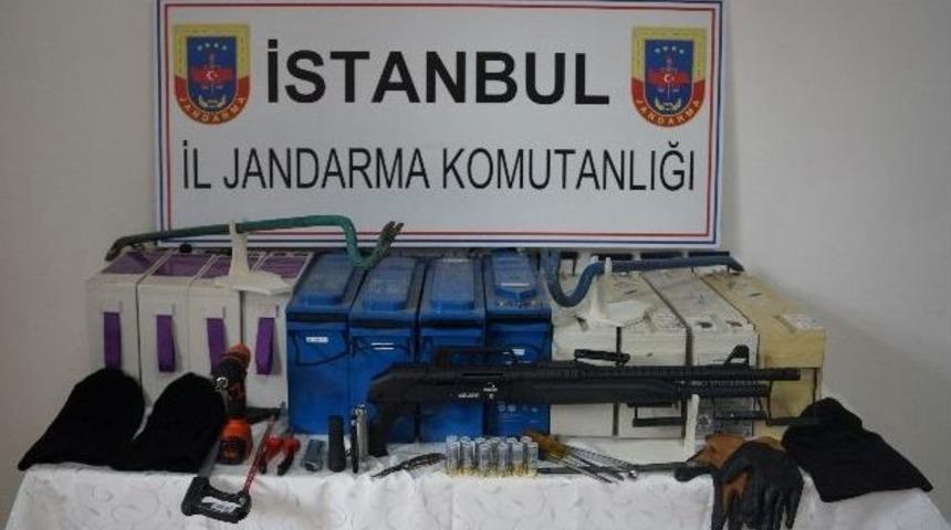 (&ouml;zel Haber) Baz İstasyonu Fareleri Jandarmadan Ka&ccedil;amadı