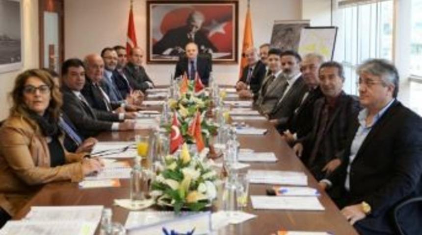 Mtosb M&uuml;teşebbis Heyet Toplantısı Vali &Ccedil;akacak Başkanlığında Yapıldı