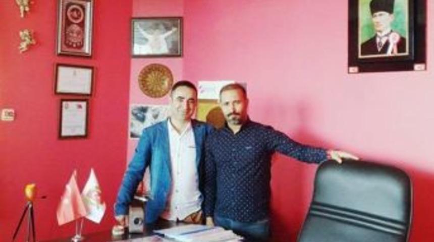 Sanat&ccedil;ı Ayhan Murat: "her Zaman Gen&ccedil;lik Ve Spor Konfederasyonu&rsquo;nun Yanındayım"