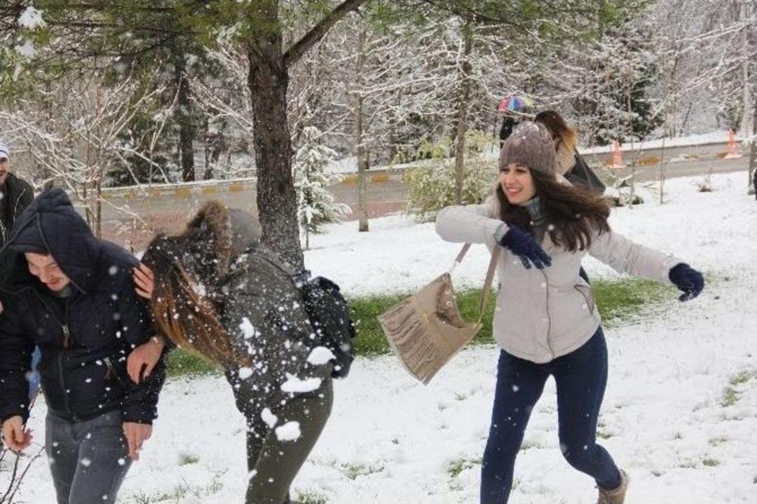 Bartın Beyaza B&uuml;r&uuml;nd&uuml;