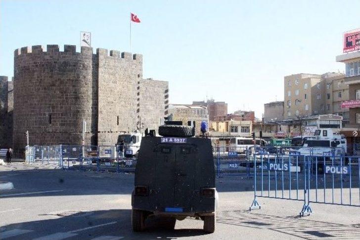 Genç Kızdan Polise Duygulandıran Mektup G1