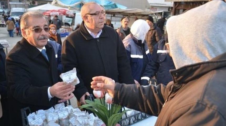 Gelibolu&rsquo;da 6 Bin Lale Soğanı Dağıtıldı