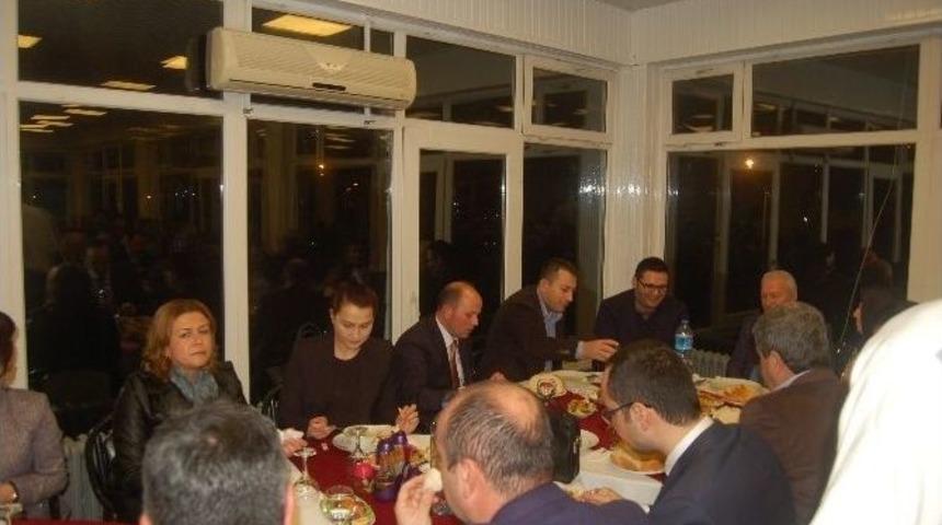 Emniyet M&uuml;d&uuml;r&uuml;ne Veda Yemeği